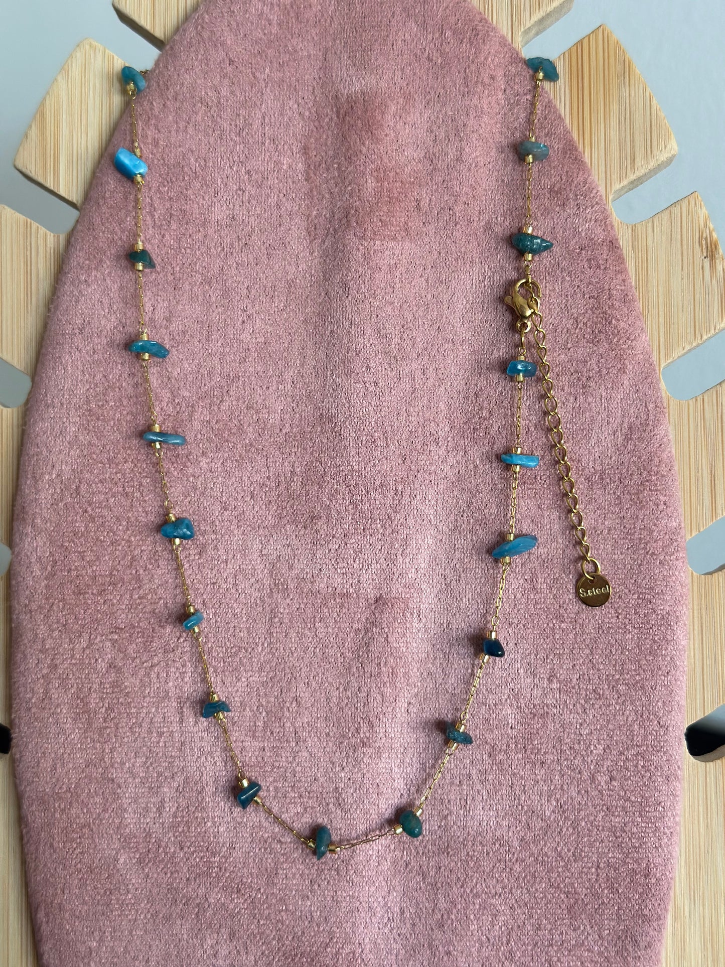 Collier en acier, inoxydable, doré et turquoise