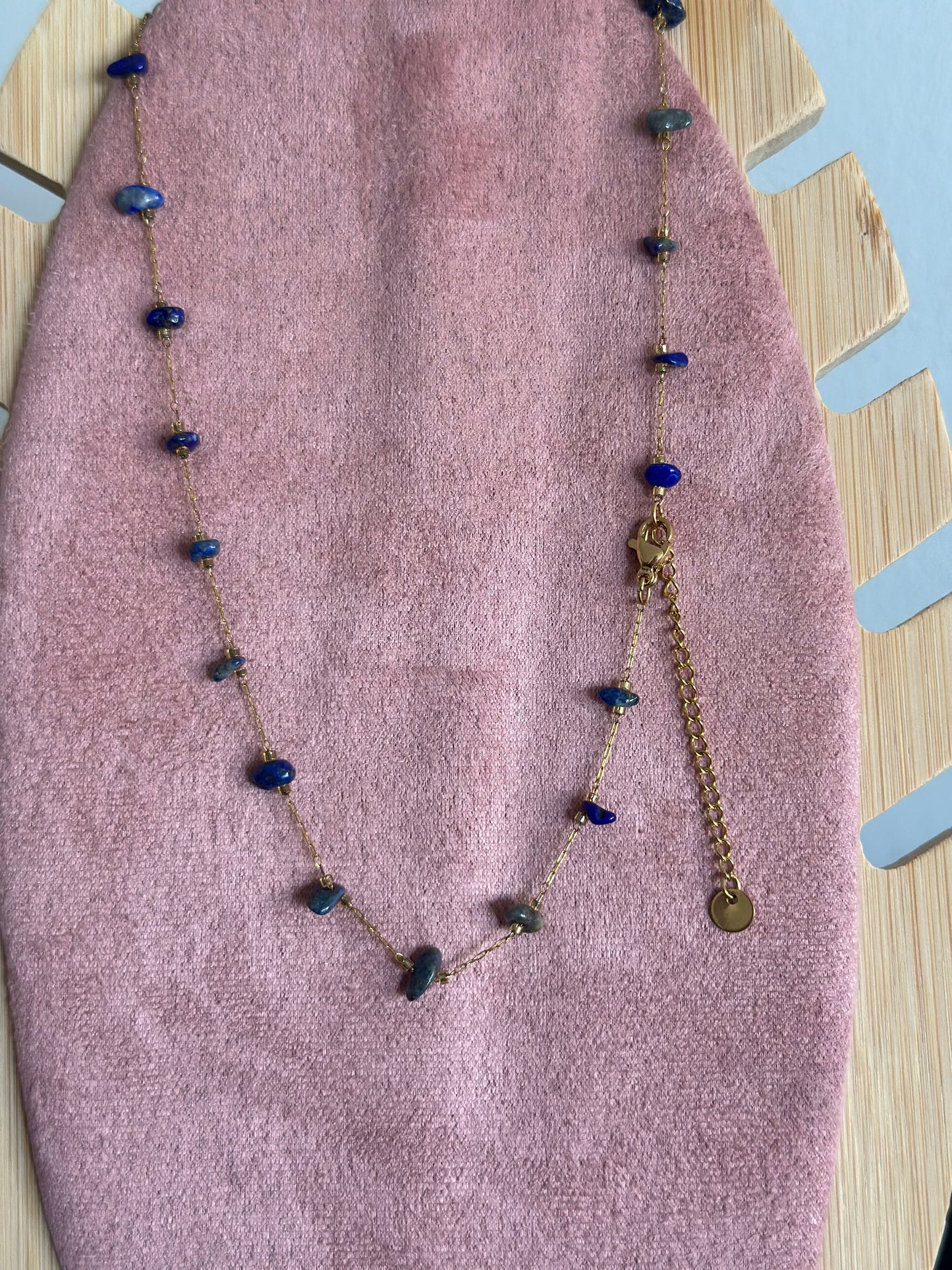 Collier, acier, inoxydable et pierre naturelle, lapis-lazuli