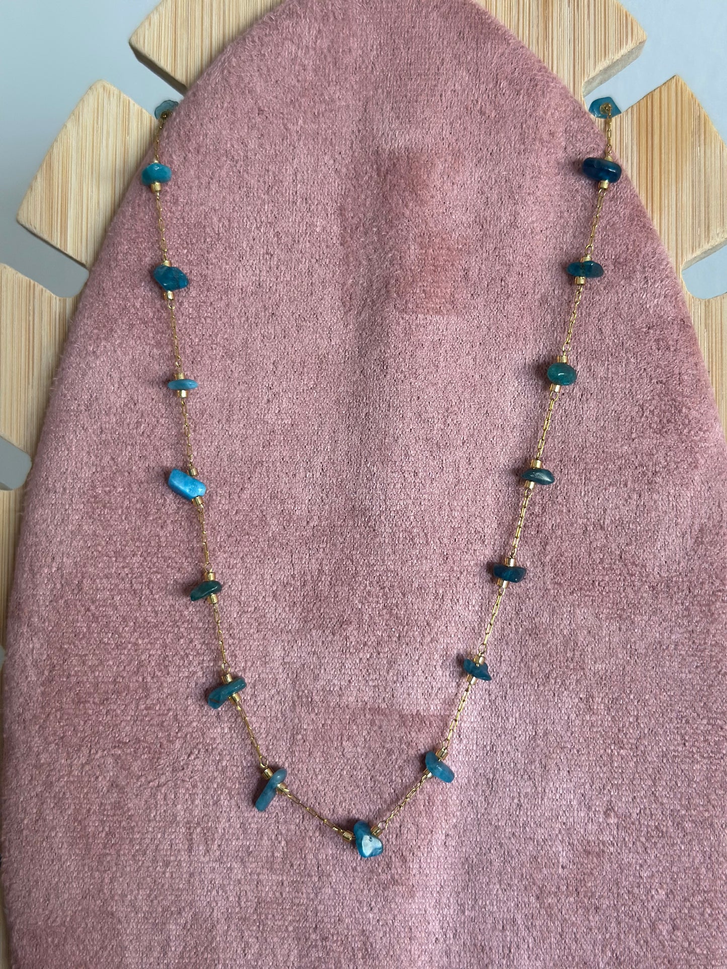 Collier en acier, inoxydable, doré et turquoise