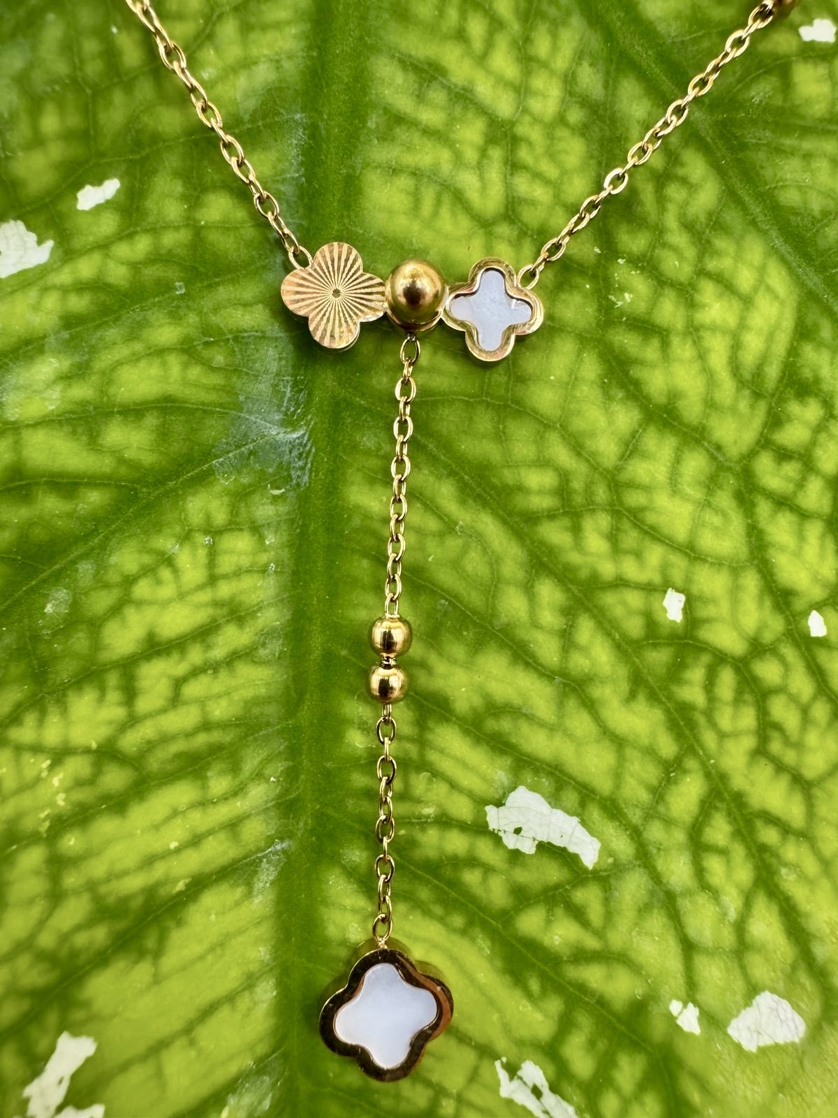 Collier Y acier, inoxydable doré
